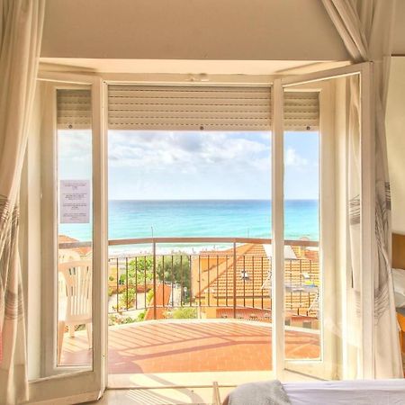 Hotel Minerva ピエトラ・リーグレ エクステリア 写真