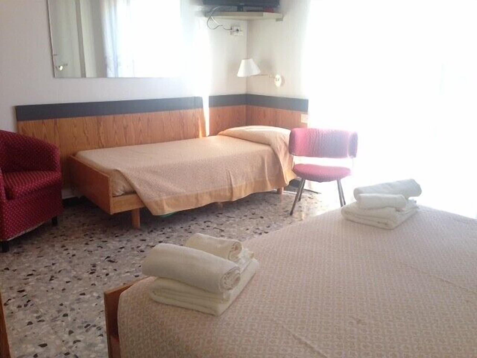 Hotel Minerva ピエトラ・リーグレ エクステリア 写真